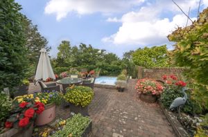 Photo 10- click for photo gallery